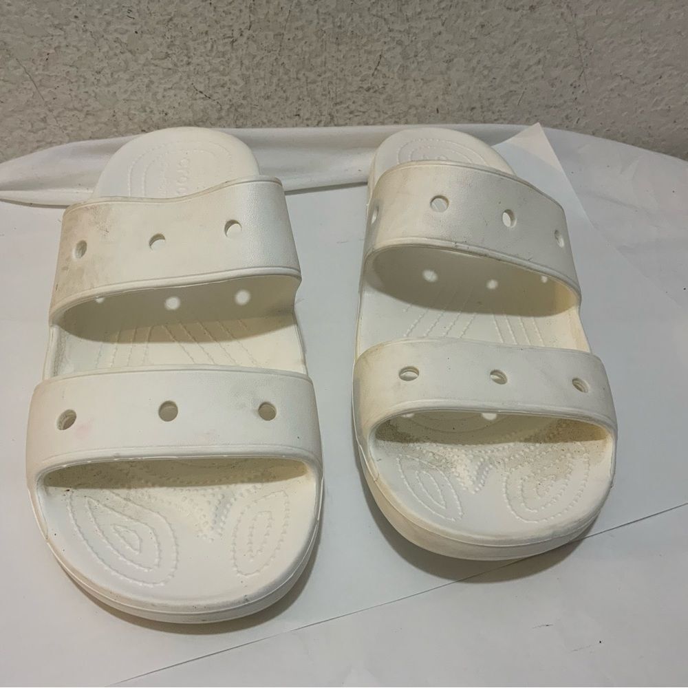Crocs Men’s Size 13